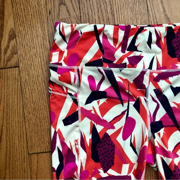 J Dow Fitness x Target Collection Geometric Pattern leggings Women’s Size 2X - Picture 3 of 7